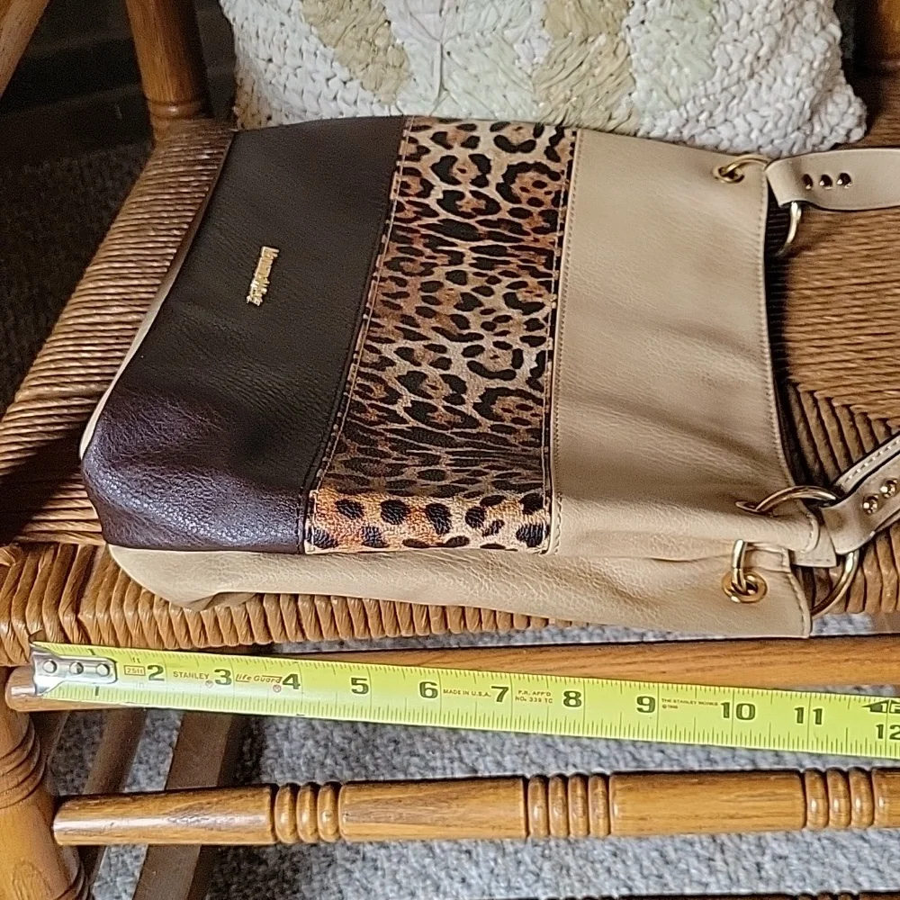 NWOT, Montana West animal print/color block shoulder bag